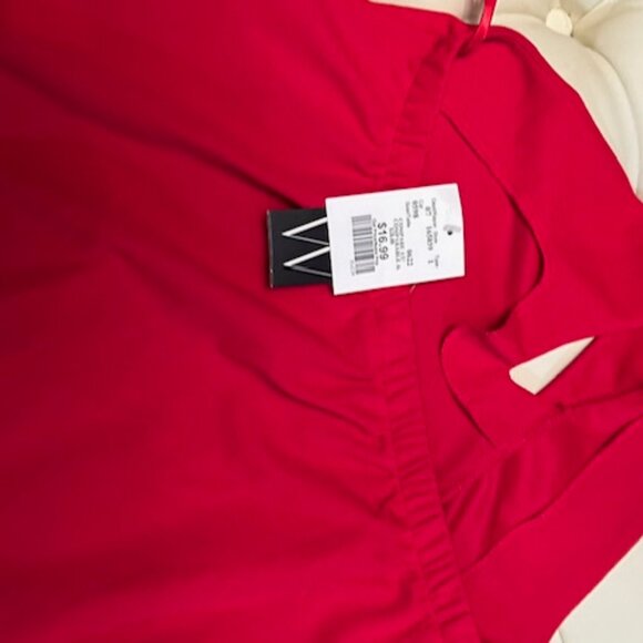 Red Wrapper Ruffle Trim Halter top - size S Halter Top Ruffle detail . - Picture 3 of 4